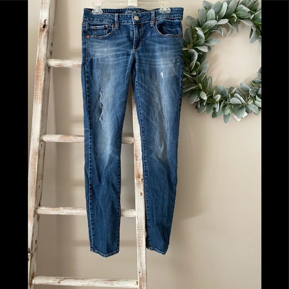 AE Jeans 👖 - Picture 1 of 6